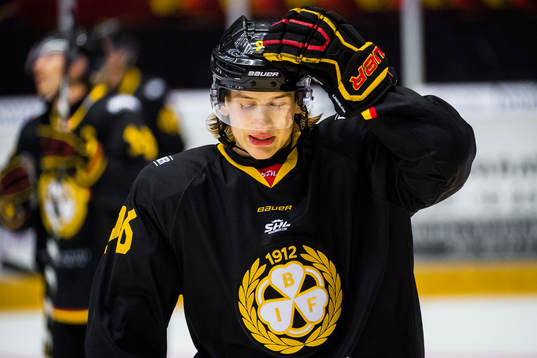 Brynäs Oskar Lindblom deppar