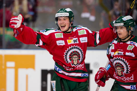 Bläddra bland fler bilder av Ishockey, SHL, Frölunda - Färjestad