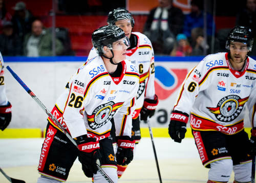 Luleås Peter Cehlarik gör 1-2