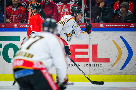 Luleås Jonathan Granström jublar