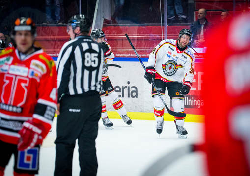 Luleås Jonathan Granström jublar