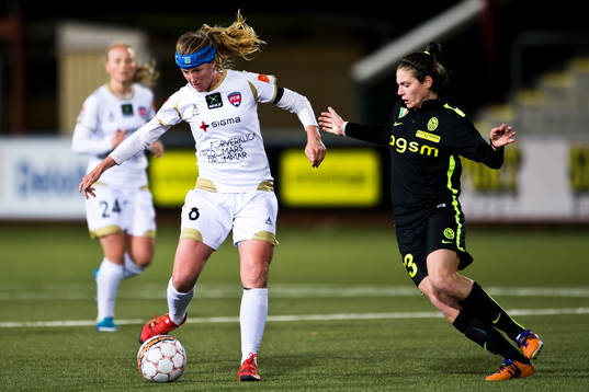 Rosengårds Kirsten Van De Ven och Veronas Michela Ledri