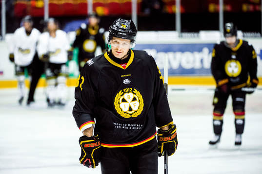 Brynäs Nick Johnson deppar