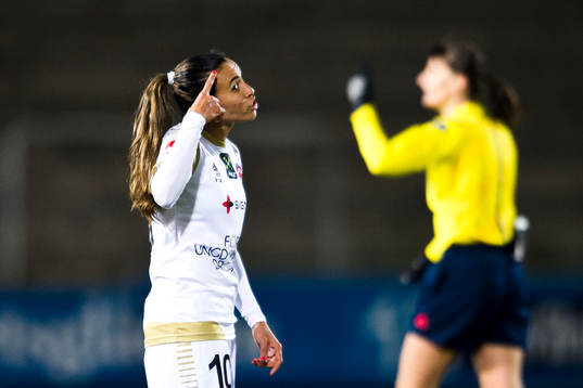 Rosengårds Marta Viera Da Silva agerar
