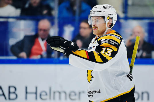 Skellefteås Mattias Ritola jublar