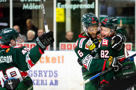 Tingsryds Alexander Ruuttu har gjort 1-0 till Tingsryd och