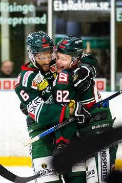 Tingsryds Alexander Ruuttu har gjort 1-0 till Tingsryd och