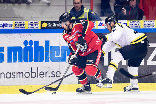 Luleås Jacob Lagace och Brynäs Anssi Salmela