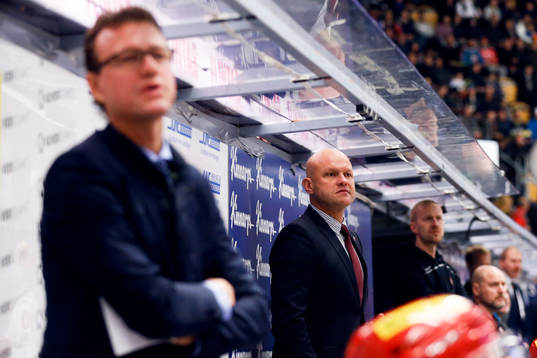 Modos tränare Andreas Johansson