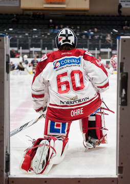 Timrås målvakt Adam Ohre