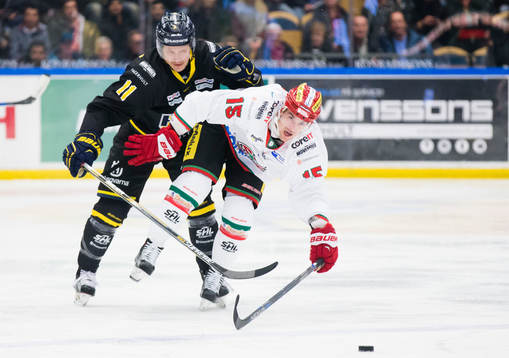 s Simon Önerud mot Modos Bobby Butler