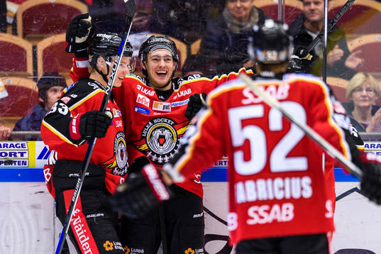 Luleås Johan Forsberg jublar