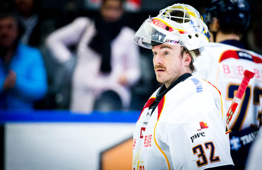 Djurgårdens målvakt Mikael Tellqvist