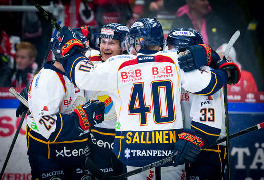 Djurgårdens Daniel Brodin gör 0-3 och jublar