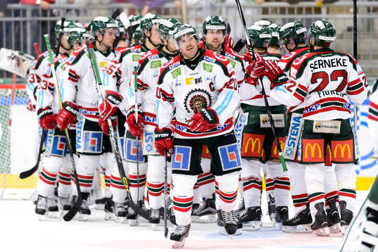 Frölundas Joel Lundqvist firar