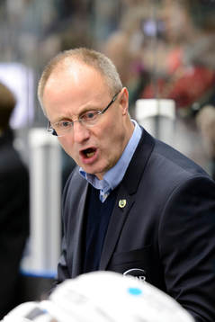 Rögles tränare Anders Eldebrink