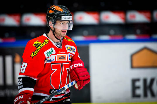 Örebros Jakub Petruzalek