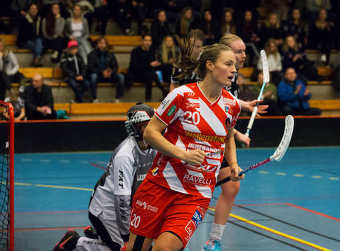 Pixbos Sara Helin jublar