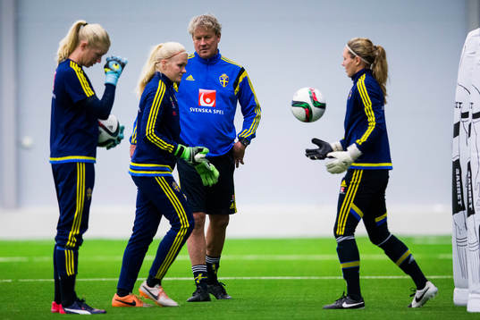 Sveriges målvaktstränare Mikael Olsson