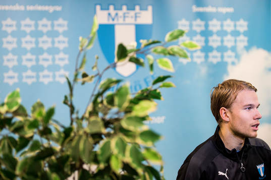 Malmö FFs Oscar Lewicki