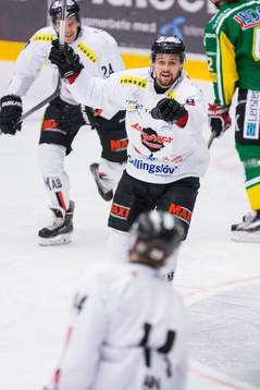 Asplövens Mikael Frycklund jublar
