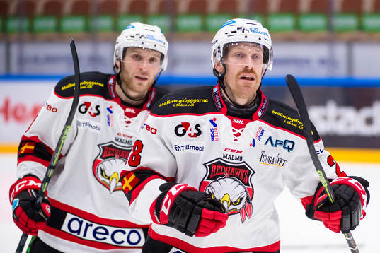 Malmö Redhawks Jens Olsson har gjort 3-0 till Malmö