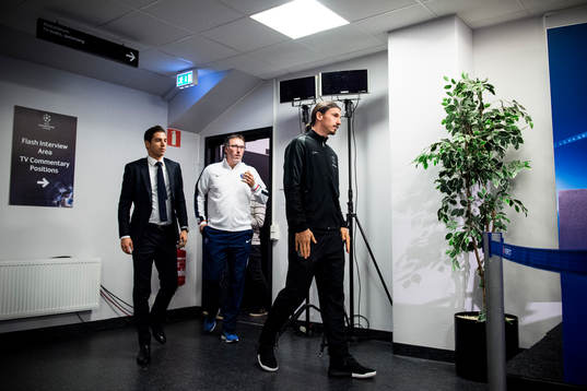 s Zlatan Ibrahimovic och tränare Laurent Blanc