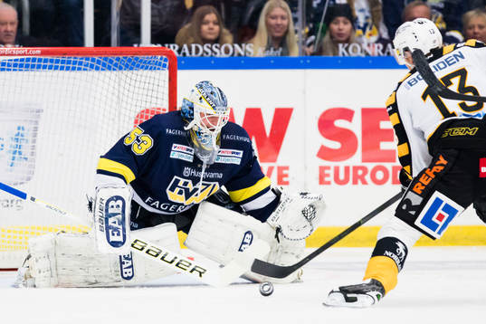 s målvakt Fredrik Pettersson-Wentzel mot Skellefteås