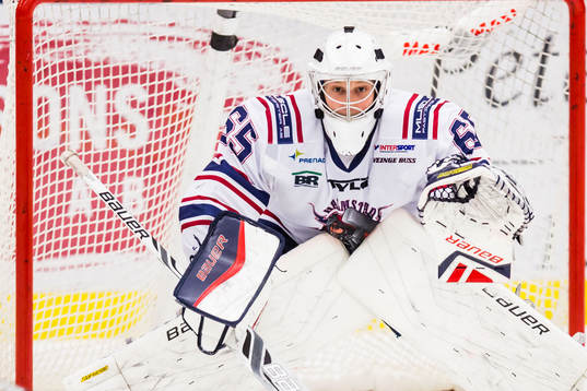 Halmstads målvakt  Jonathan Sääf