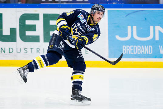 s Chris Campoli