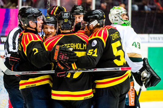 Brynäs Daniel Mannberg jublar