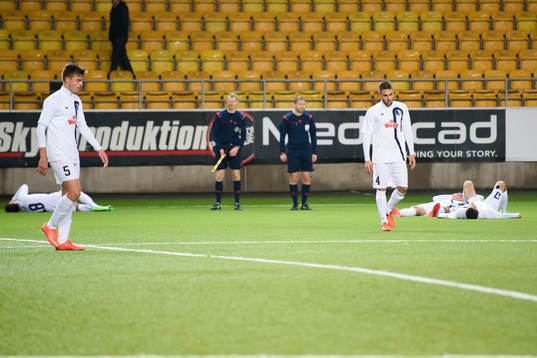 FK Rads spelare deppar