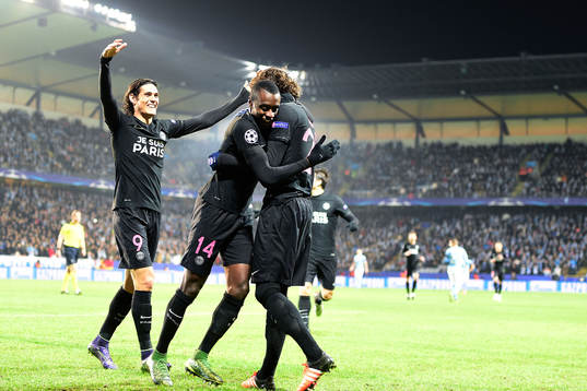 s Adrien Rabiot gör 0-1 och jublar med Edinson Cavani och