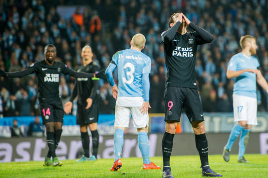 s Edinson Cavani deppar