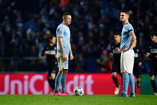Malmö FFs Nikola Djurjic och Markus Rosenberg deppar