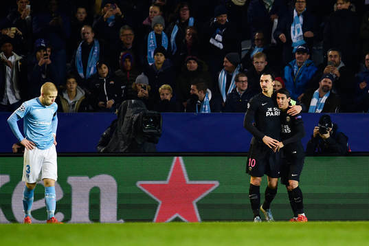 s Zlatan Ibrahimovic gör 0-3 jublar med Angel Di Maria