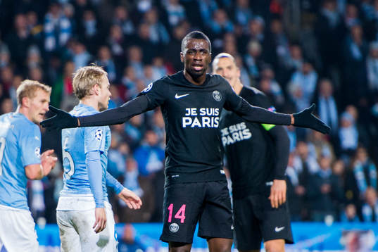 s Blaise Matuidi reagerar