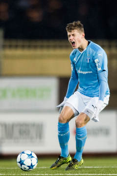 Malmö FFs Mattias Svanberg reagerar
