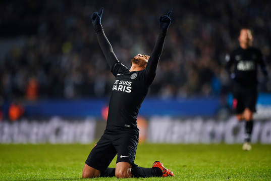 s Moura Lucas gör 0-5 och jublar