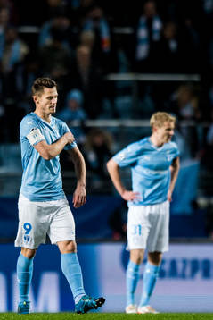 Malmö FFs Markus Rosenberg och Franz Brorsson deppar