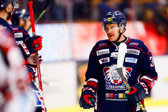 Linköpings Niklas Fogström jublar