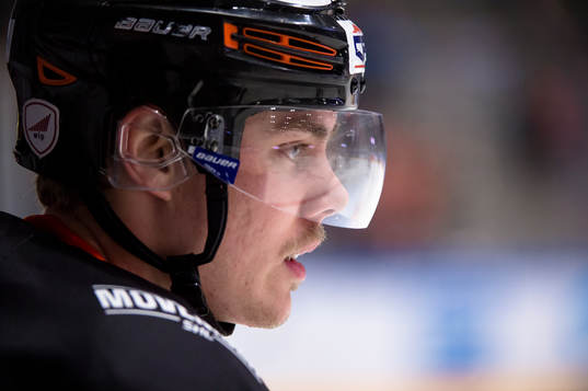 Karlskronas Joel Kellman deppar