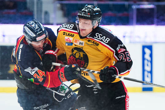 Djurgårdens Daniel Brodin och Luleås Anton Hedman
