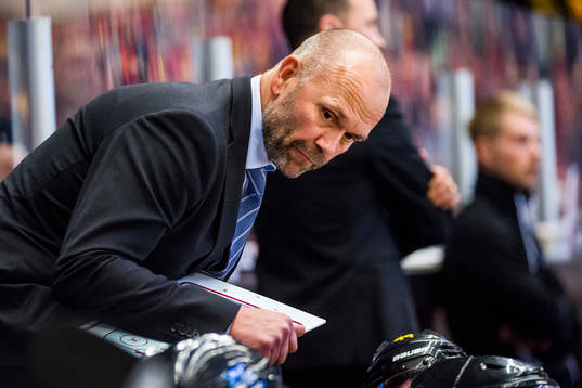 Brynäs assisterande tränare Tommy Sjödin