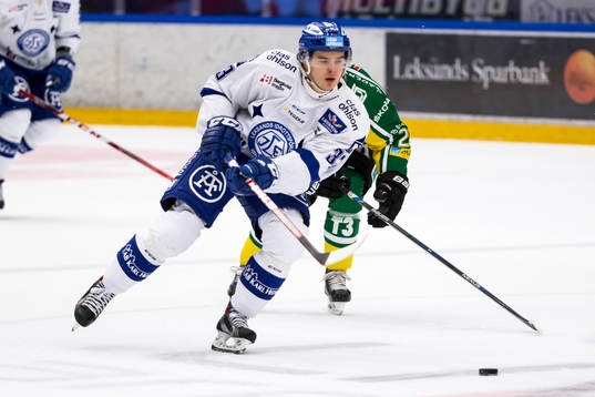 Leksands Juuso Rajala i ishockeymatchen i hockeyallsvenskan