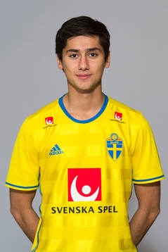 Adel Ziarat som spelar i P17/98-landslaget
