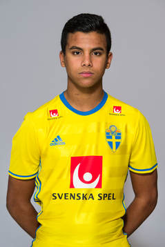 Aziz Essays som spelar i P17/98-landslaget