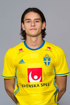 Emin Karaman som spelar i P17/98-landslaget