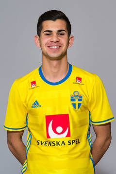 Onur Körhan som spelar i P17/98-landslaget