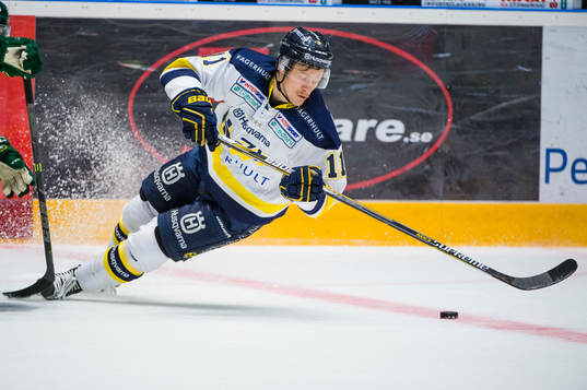 s Simon Önerud